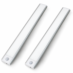Oplaadbare LED kastverlichting van Lichtendirect met bewegingssensor.