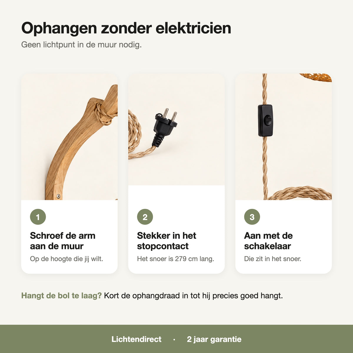 Zo hang je de bamboe wandlamp op: arm vastschroeven, stekker in het stopcontact, aan met de schakelaar in het snoer